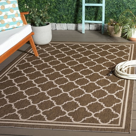 Safavieh Courtyard Alina Geometric Quatrefoil Indoor/Outdoor Area Rug, Brown/Bone, 6'7" x 9'6"