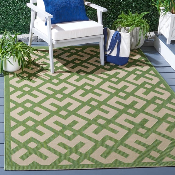 Safavieh Courtyard Alvin Geometric Indoor/Outdoor Area Rug, Beige/Green, 2' x 3'7"