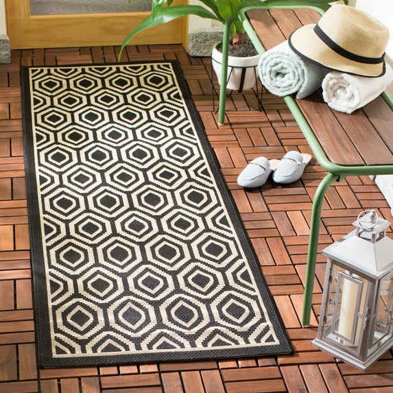 Safavieh Courtyard Amelia Geometric Indoor/Outdoor Runner Rug, Black/Beige, 2'3" x 6'7"