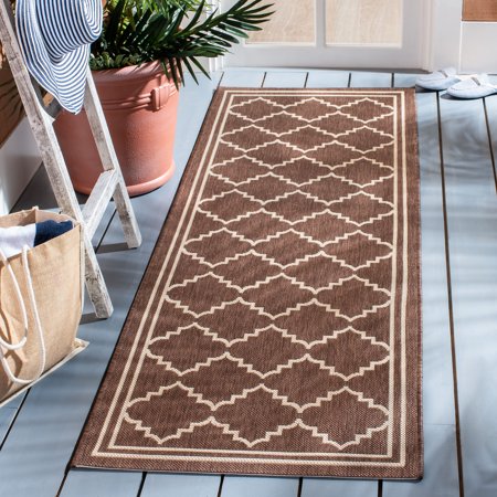 Safavieh Courtyard Amy Geometric Indoor/Outdoor Runner Rug, Chocolate/Cream, 2'3" x 10'