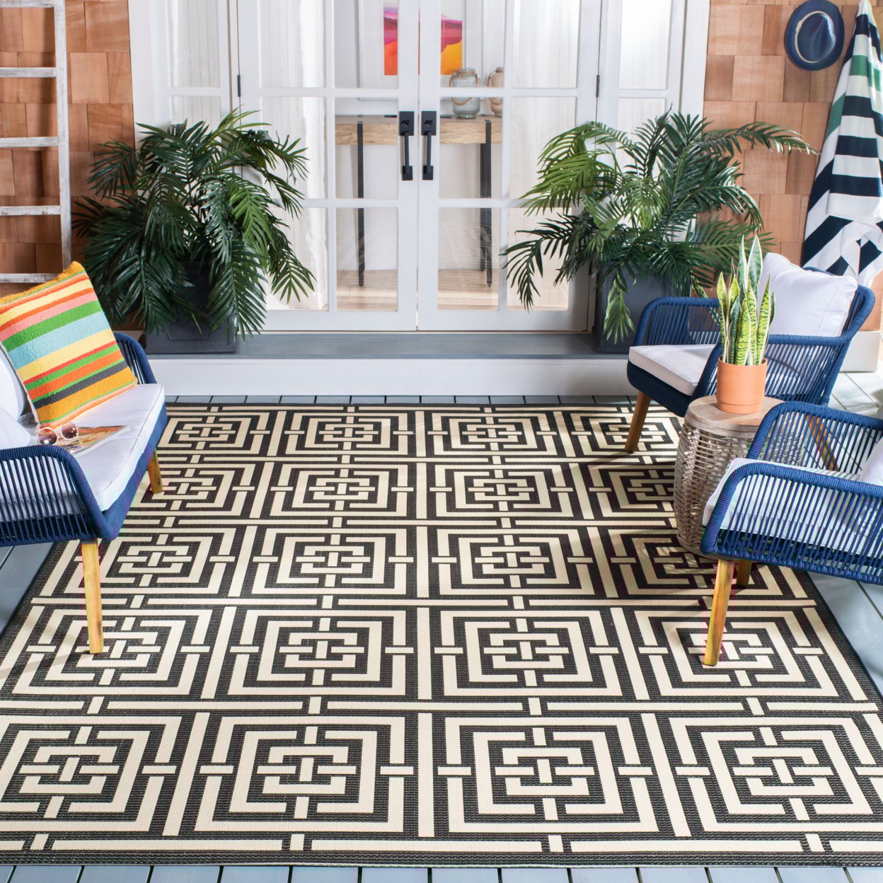 Black and Bone Geometric Indoor/Outdoor Area Rug