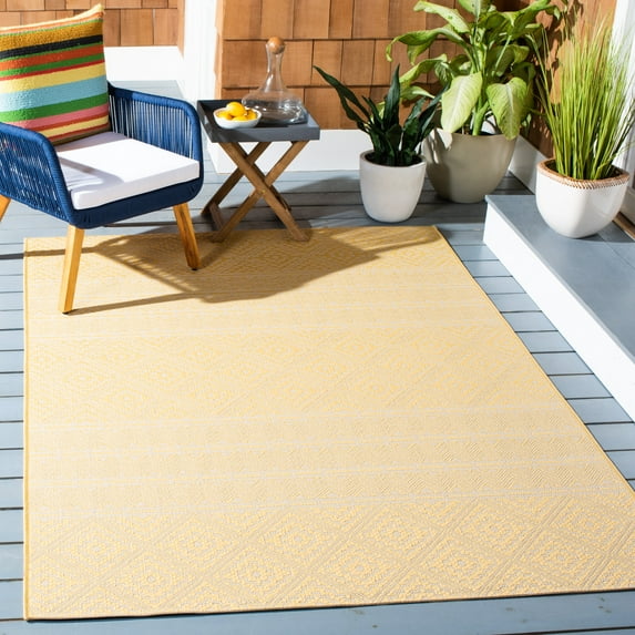 Safavieh Courtyard Asa Geometric Indoor/Outdoor Area Rug, Beige/Gold, 5'3" x 7'7"