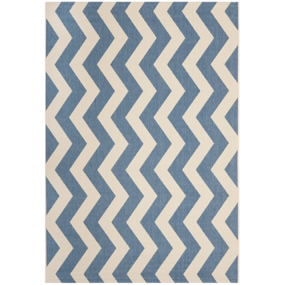 Safavieh Courtyard Ayden Chevron Indoor/Outdoor Area Rug, Blue/Beige, 5'3" x 7'7"