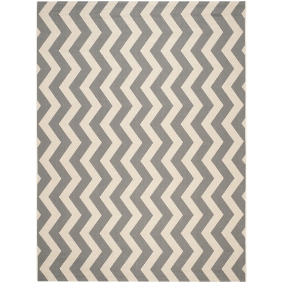Safavieh Courtyard Ayden Chevron Indoor/Outdoor Area Rug, Gray/Beige, 8' x 11'