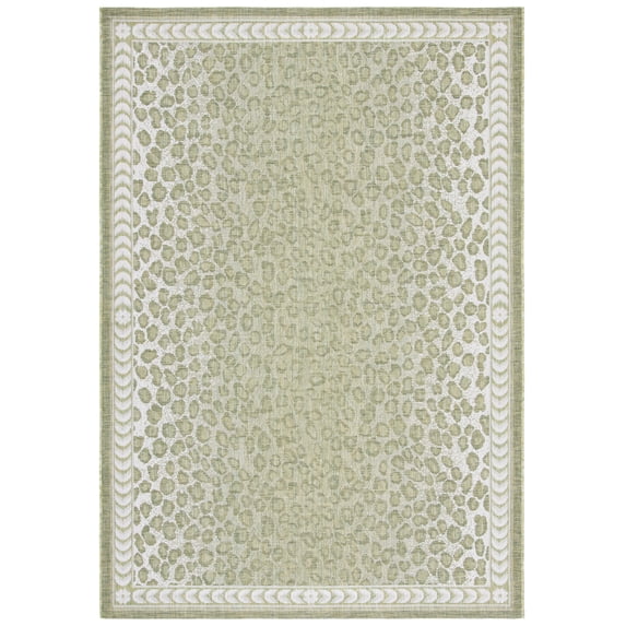 Safavieh Courtyard Candace Spotted Indoor/Outdoor Area Rug, Light Green/Ivory, 5'3" x 7'7"