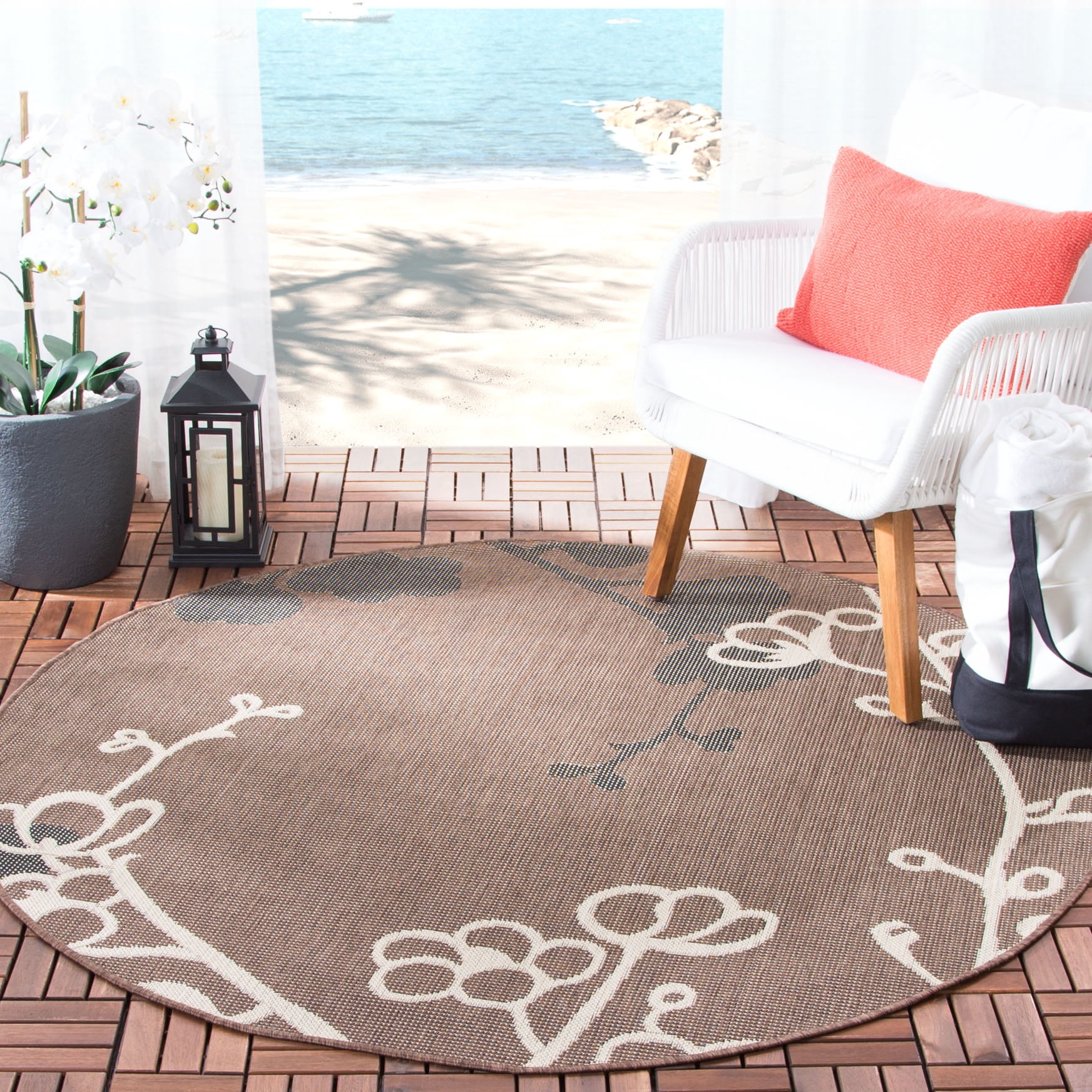 SAFAVIEH Courtyard Christian Floral Indoor/Outdoor Area Rug, Brown/Natural/Black, 6'7" x 6'7" Round