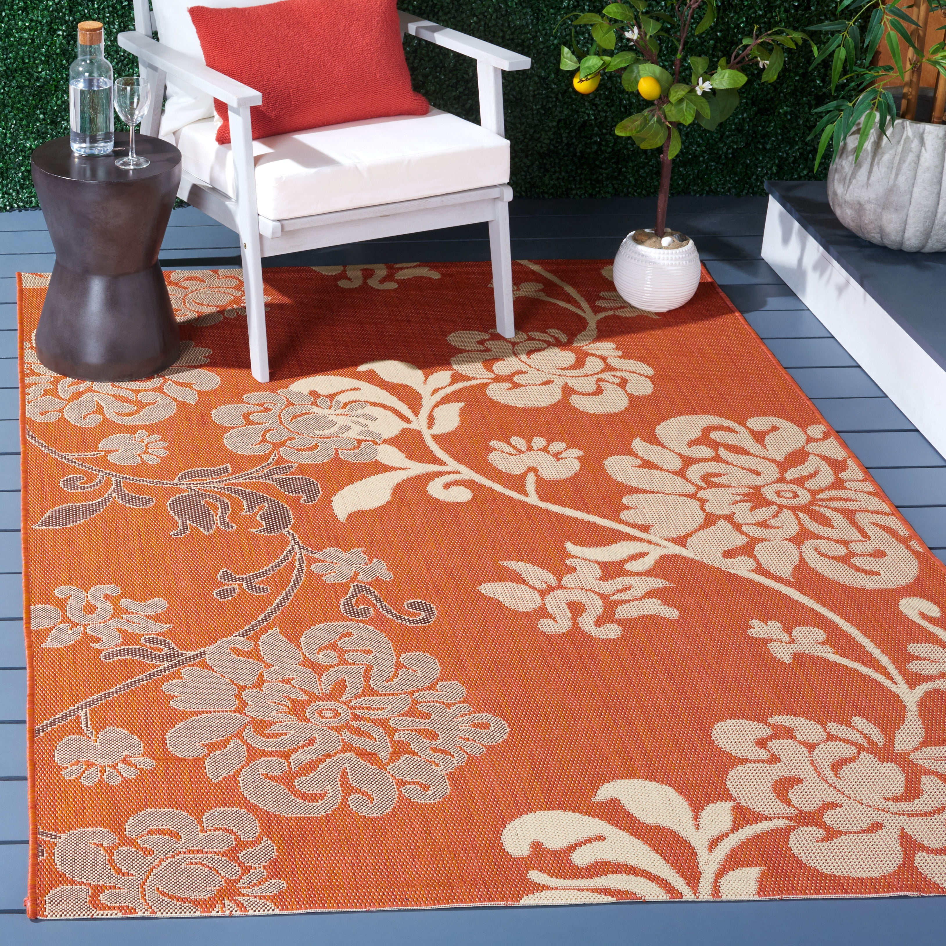 SAFAVIEH Courtyard Cindy Floral Indoor/Outdoor Area Rug, 5'3" x 7'7", Terra Natural/Brown