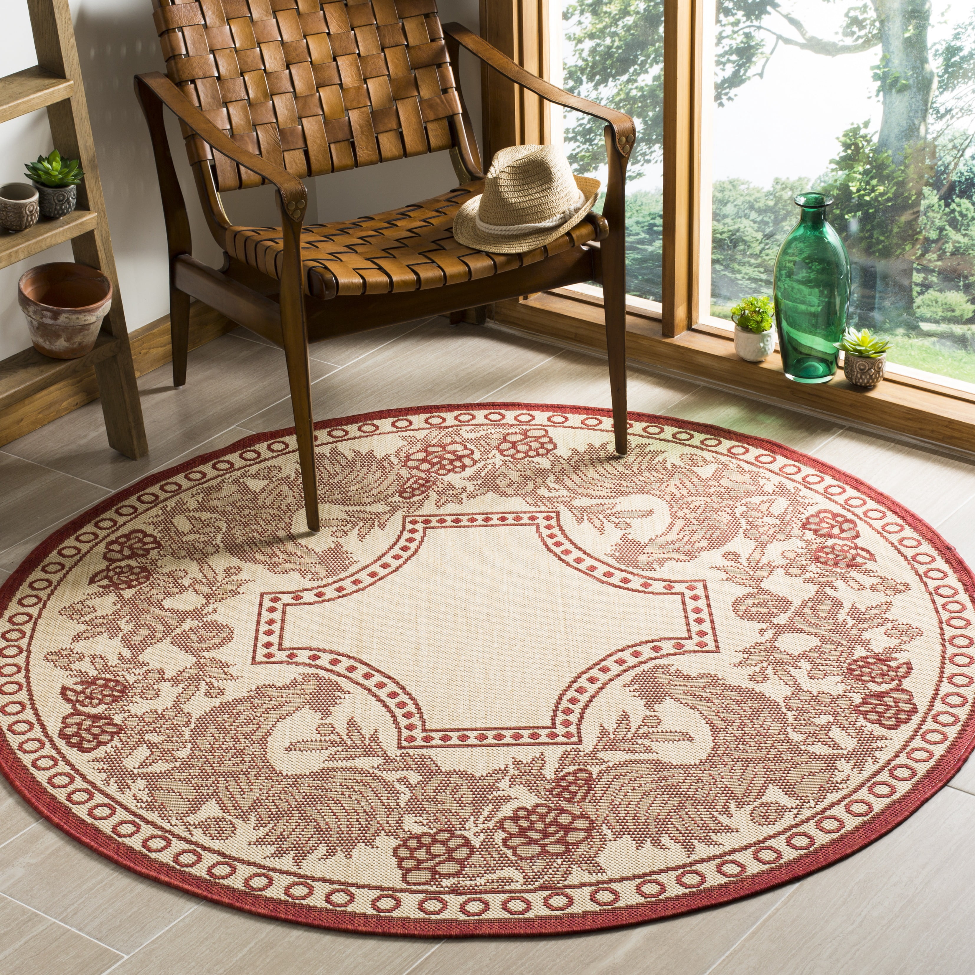 SAFAVIEH Courtyard Claire Rooster Indoor/Outdoor Area Rug, 6'7" x 6'7" Round, Natural/Red