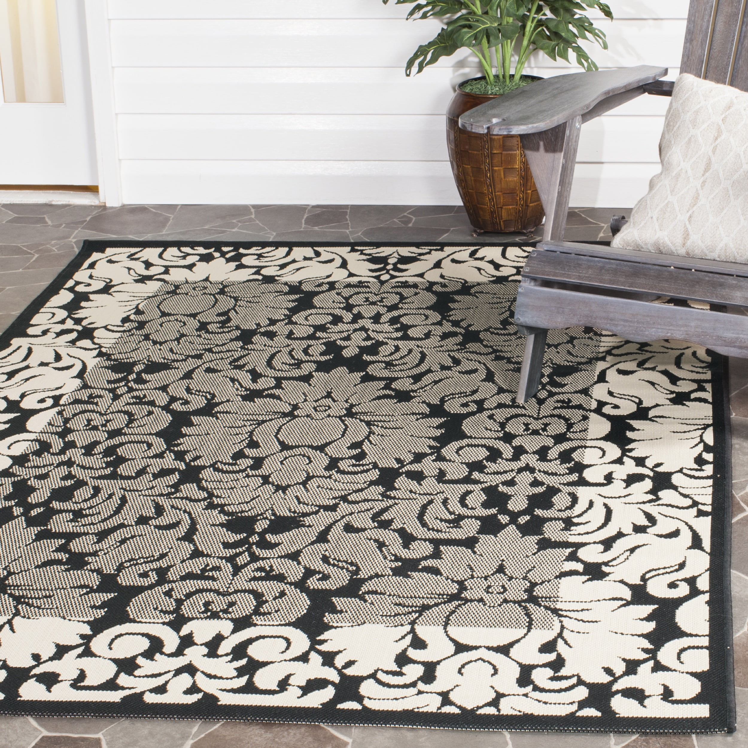 Reversible Black/Sand Synthetic Rectangular Easy-Care Rug, 4' x 5'7"