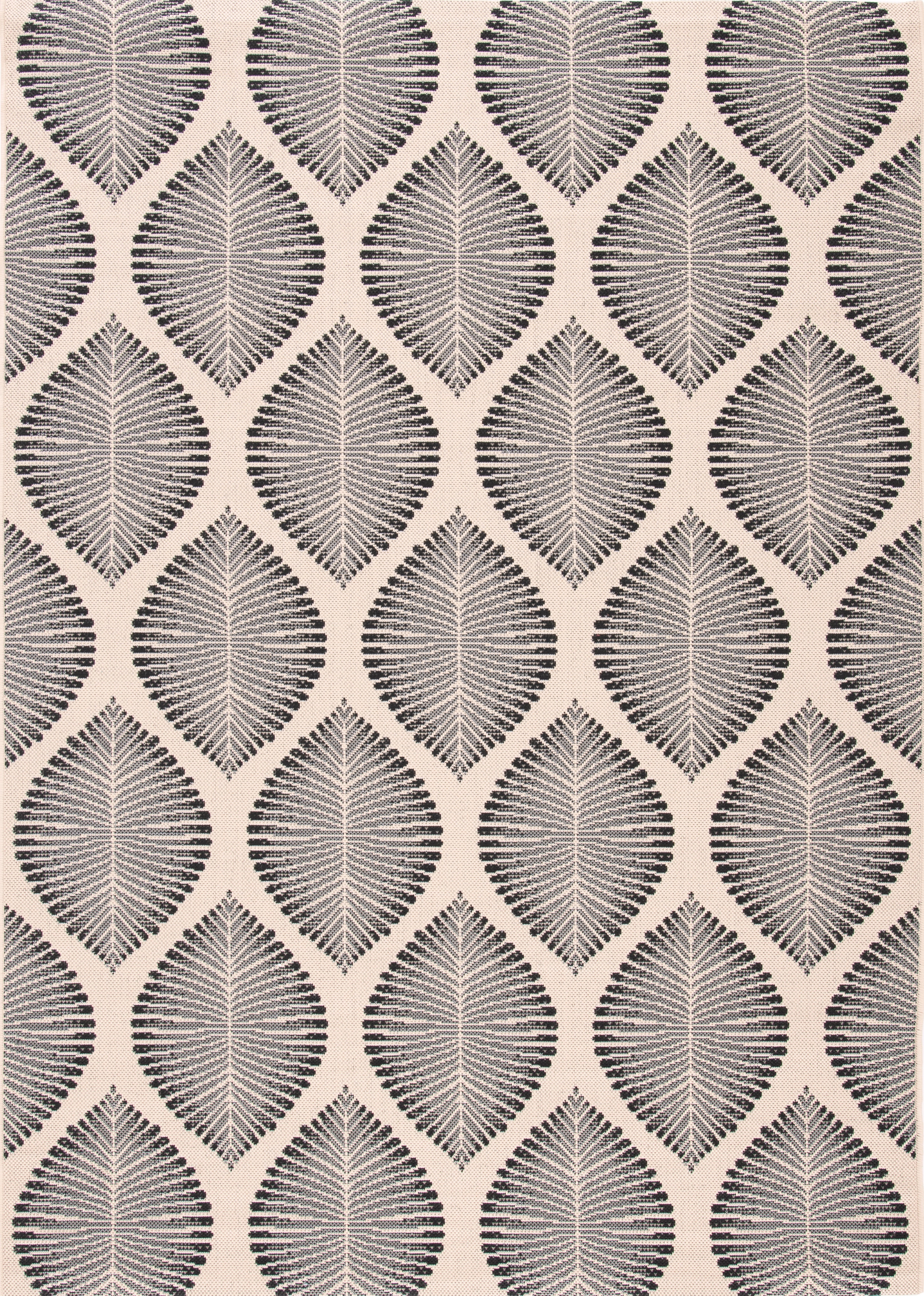 Safavieh Courtyard Deborah Geometric Indoor/Outdoor Area Rug, Black/Ivory, 5'3" x 7'7"