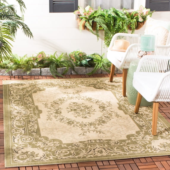 Safavieh Courtyard Dorian Oriental Indoor/Outdoor Area Rug, Cream/Green, 2' x 3'7"