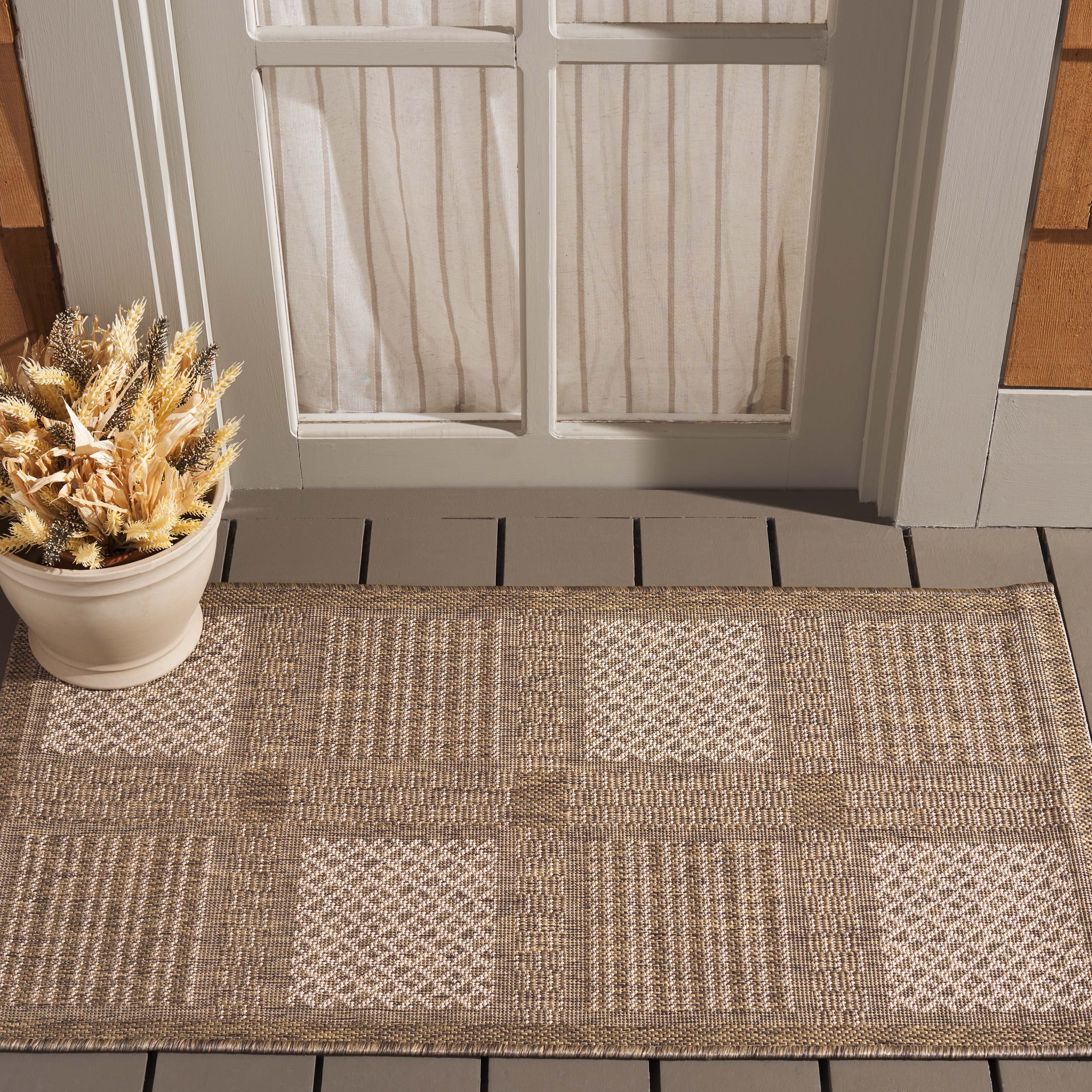 Safavieh Courtyard Eileen Geometric Indoor/Outdoor Area Rug, Brown/Natural, 4' x 5'7"