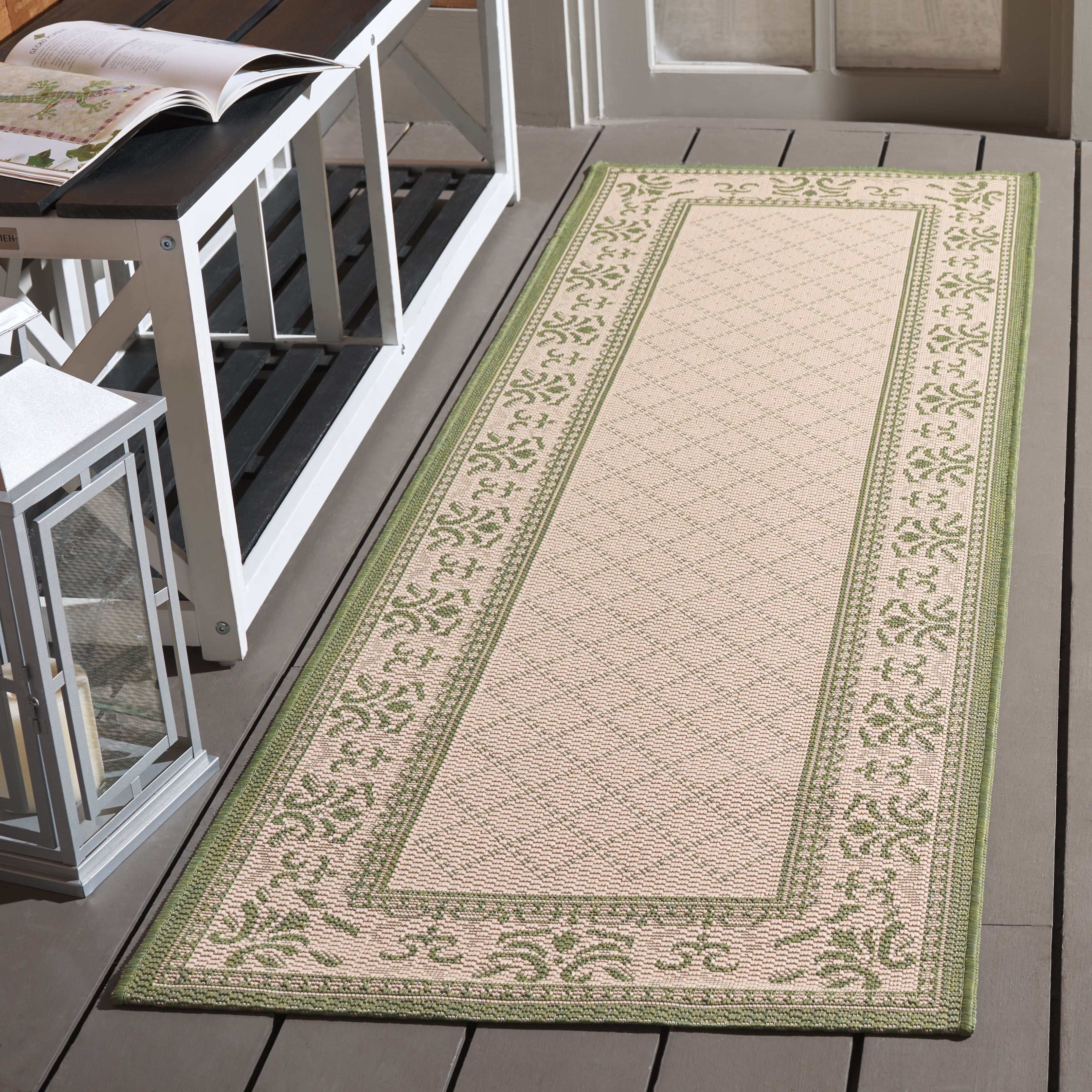 Safavieh Courtyard Eva Oriental Indoor/Outdoor Runner Rug, Natural/Olive, 2'3" x 10'