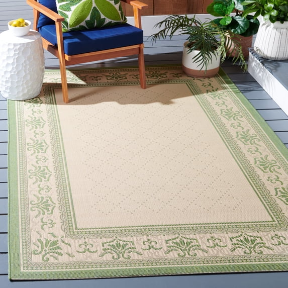 SAFAVIEH Courtyard Eva Traditional Indoor/Outdoor Area Rug, 5'3" x 7'7", Natural/Olive