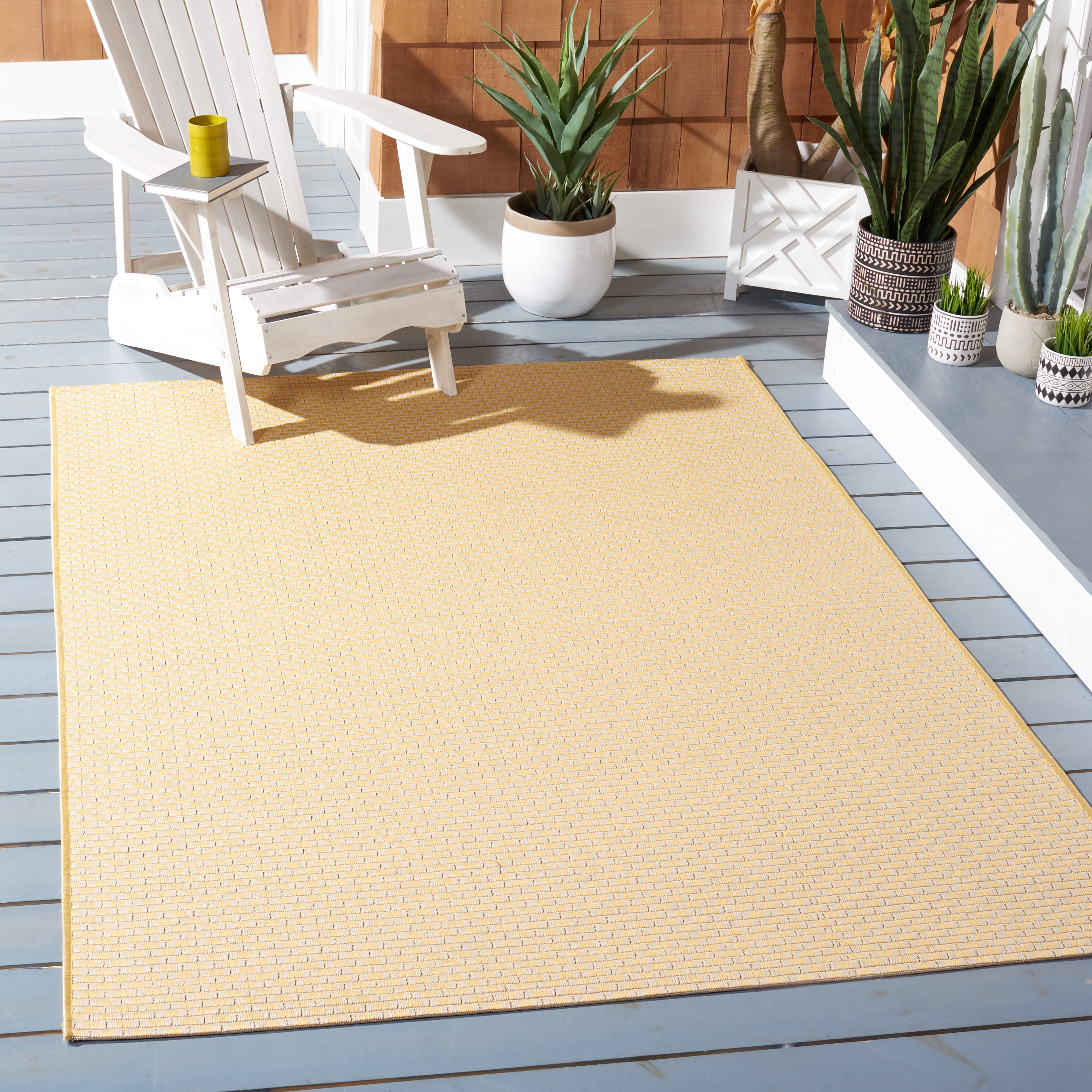 Safavieh Courtyard Flint Checkered Indoor/Outdoor Area Rug, Gold/Beige, 6'7" x 9'6"