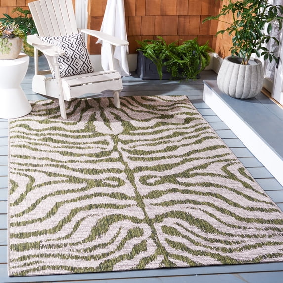 SAFAVIEH Courtyard Gerald Animal Indoor/Outdoor Area Rug, Grey/Green, 5'3" x 7'7"