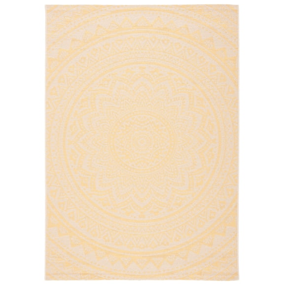 Safavieh Courtyard Gracelyn Medallion Indoor/Outdoor Area Rug, Beige/Gold, 5'3" x 7'7"