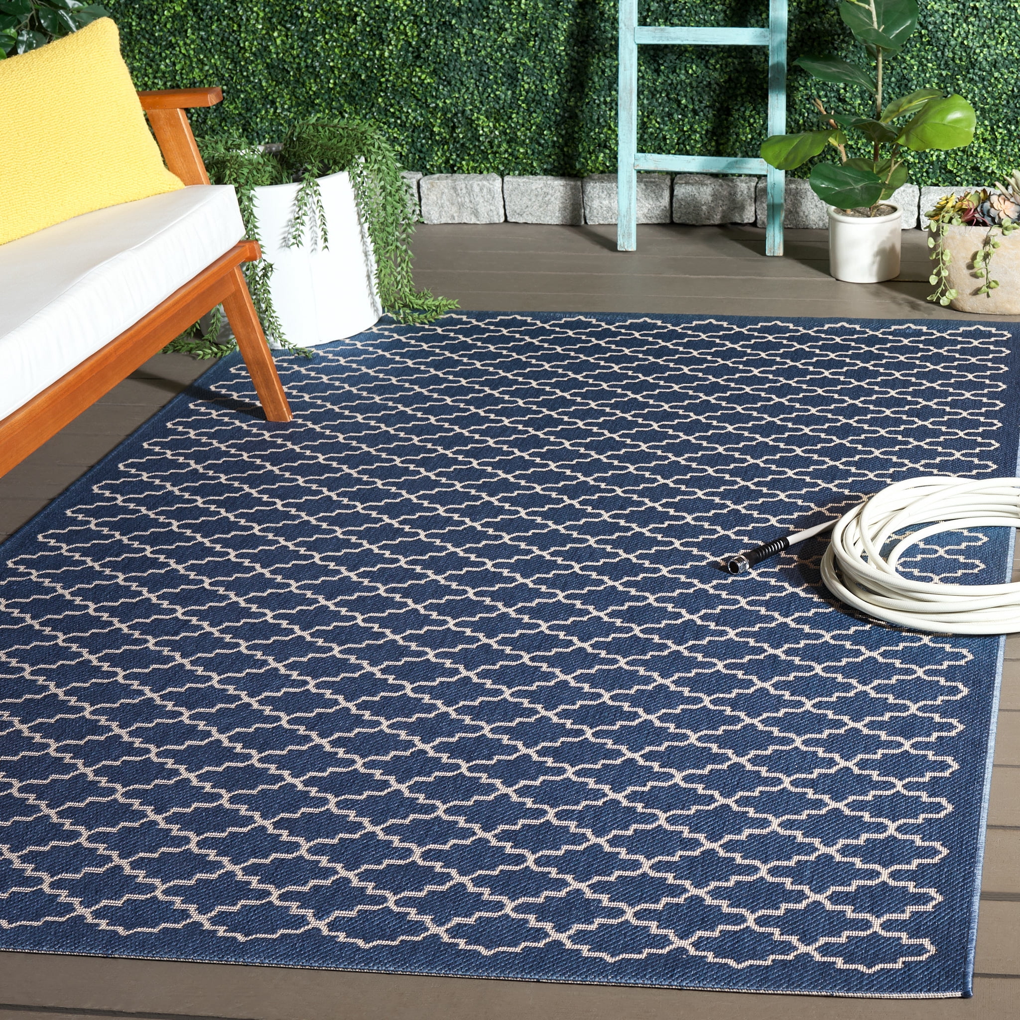 Safavieh Courtyard Hilbert Geometric Indoor/Outdoor Area Rug, Blue/Beige, 6'7" x 6'7" Square