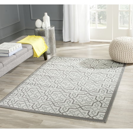 Safavieh Courtyard Olivia Geometric Indoor/Outdoor Area Rug, Light Gray/Anthracite, 4' x 5'7"