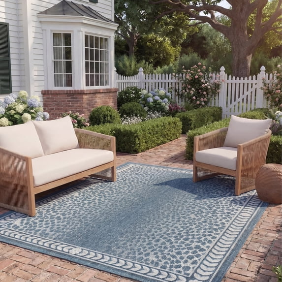 Safavieh Courtyard Regent Animal Indoor/Outdoor Area Rug, Blue/Ivory, 6'7" x 6'7" Square
