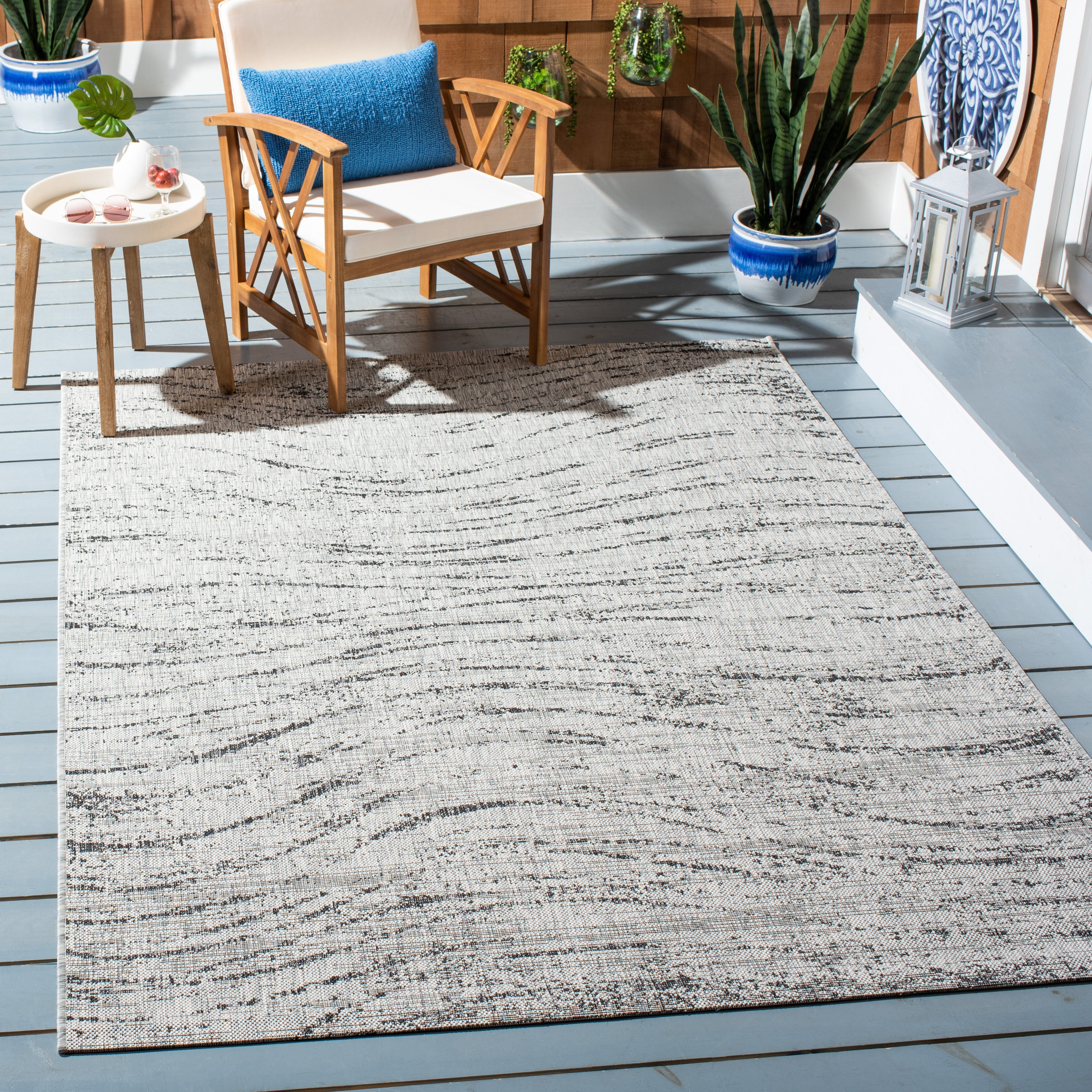 SAFAVIEH Courtyard Robena Abstract Indoor/Outdoor Area Rug, Ivory/Grey, 5'5" x 7'7"