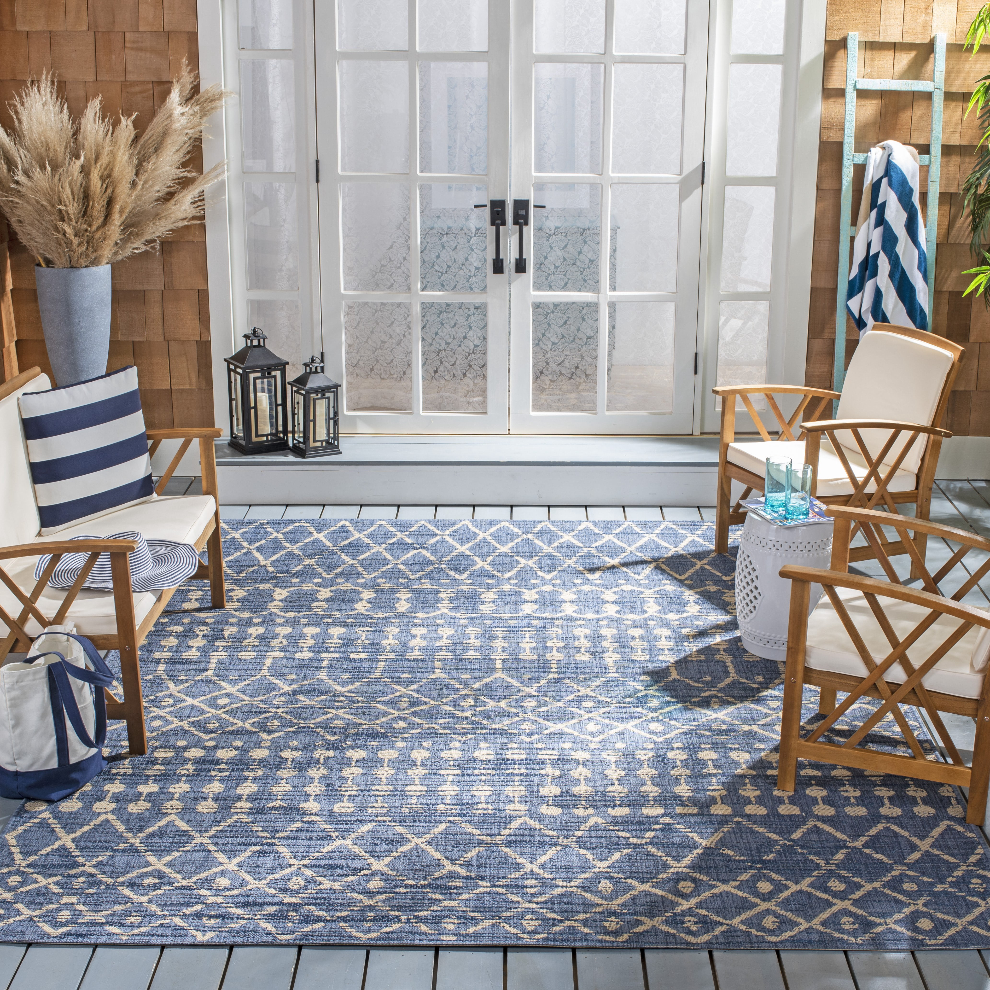 Safavieh Courtyard Searlait Geometric Indoor/Outdoor Area Rug, Blue/Ivory, 6'7" x 6'7" Square