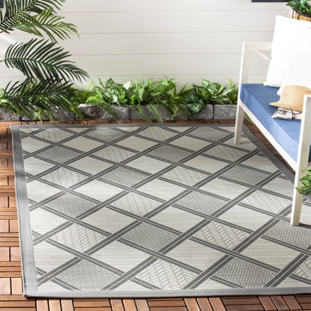 Safavieh Courtyard Shawn Geometric Indoor/Outdoor Area Rug, Anthracite/Light Gray, 6'7" x 9'6"