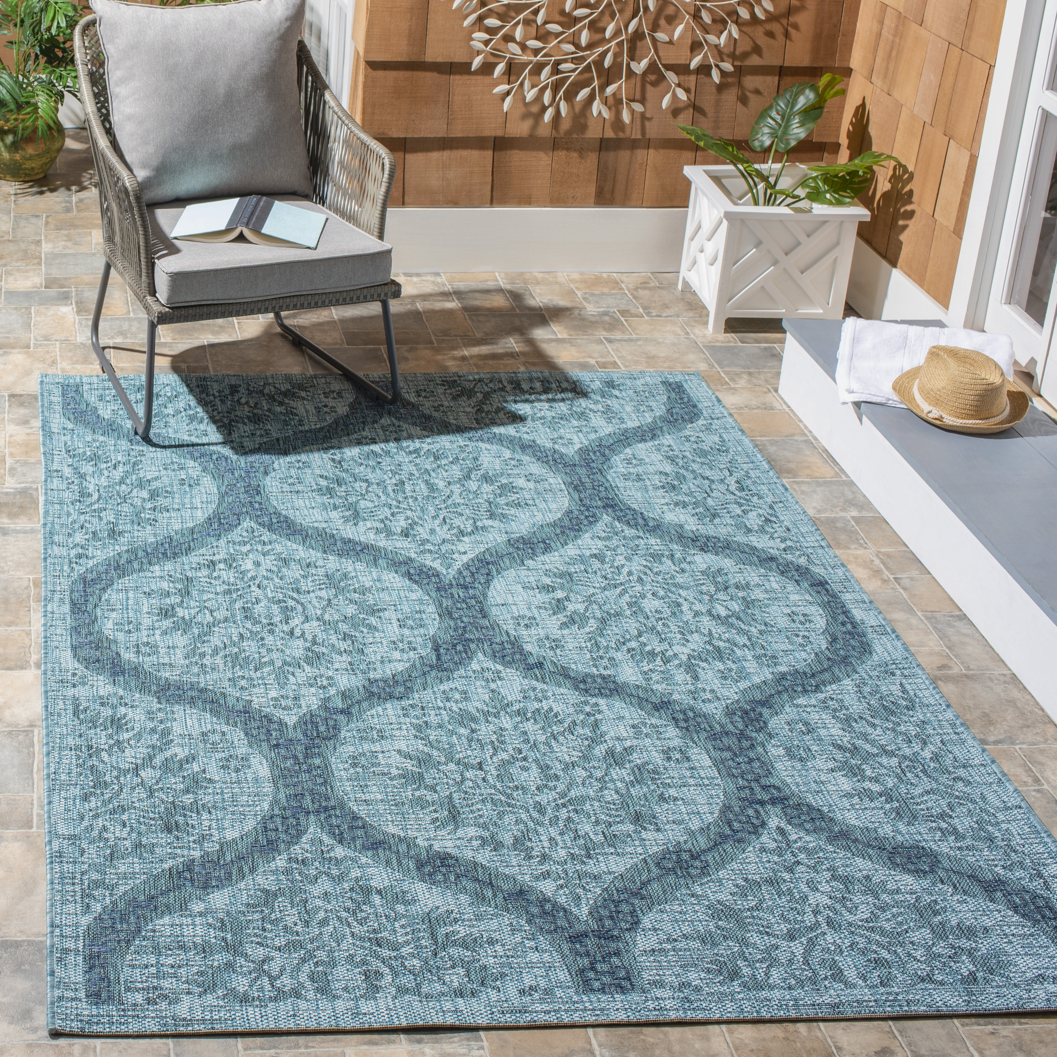 Safavieh Courtyard Tayler Geometric Indoor/Outdoor Area Rug, Blue/Gray, 5'3" x 7'7"