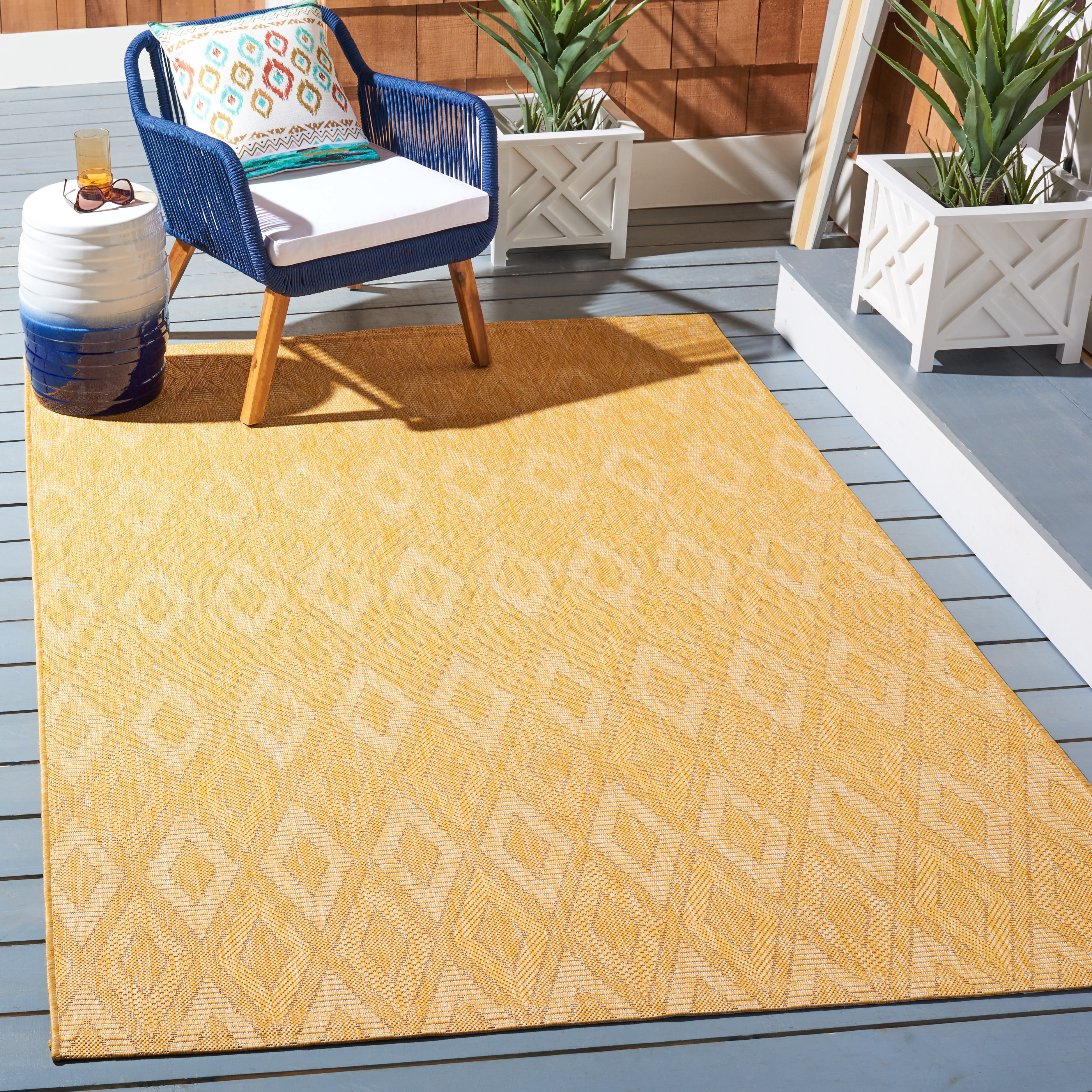 Safavieh Courtyard Teodor Geometric Indoor/Outdoor Area Rug, Gold, 9' x 12'