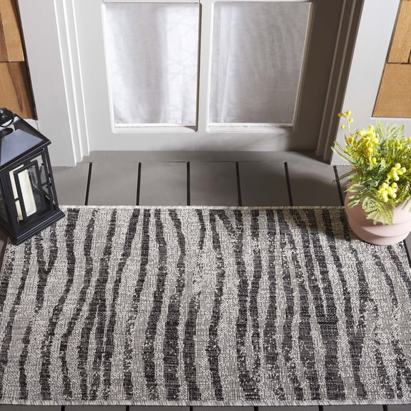 SAFAVIEH Courtyard Thomasina Animal Indoor/Outdoor Area Rug, Grey/Black, 2' x 3'7"