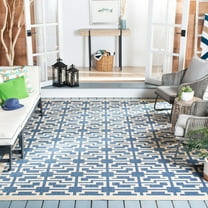 SAFAVIEH Courtyard Thurstan Geometric Indoor/Outdoor Area Rug, 4' x 5'7", Blue/Beige