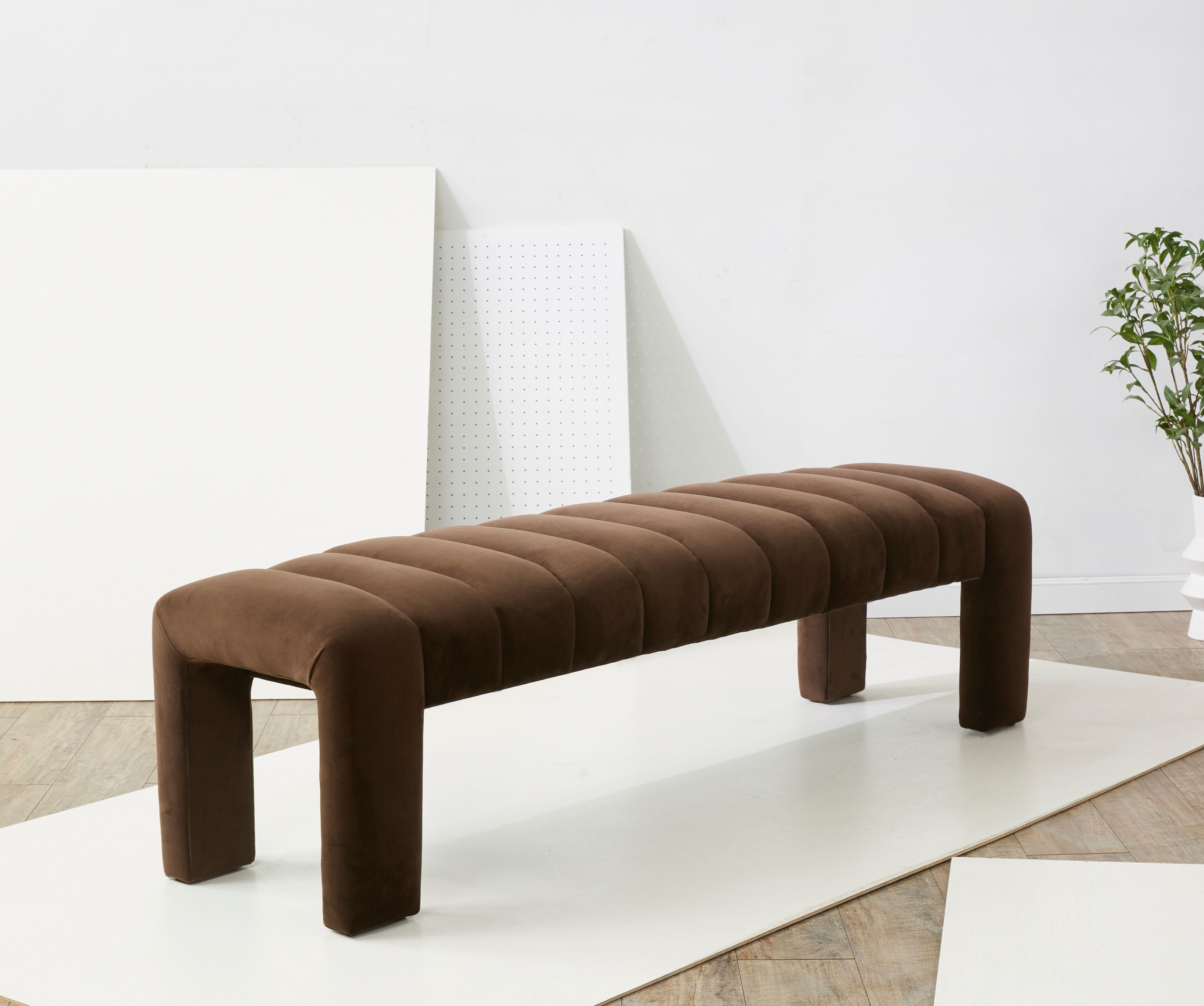 SAFAVIEH Couture Bellisima Solid Tufted Velvet Modern Bench, Dark Brown