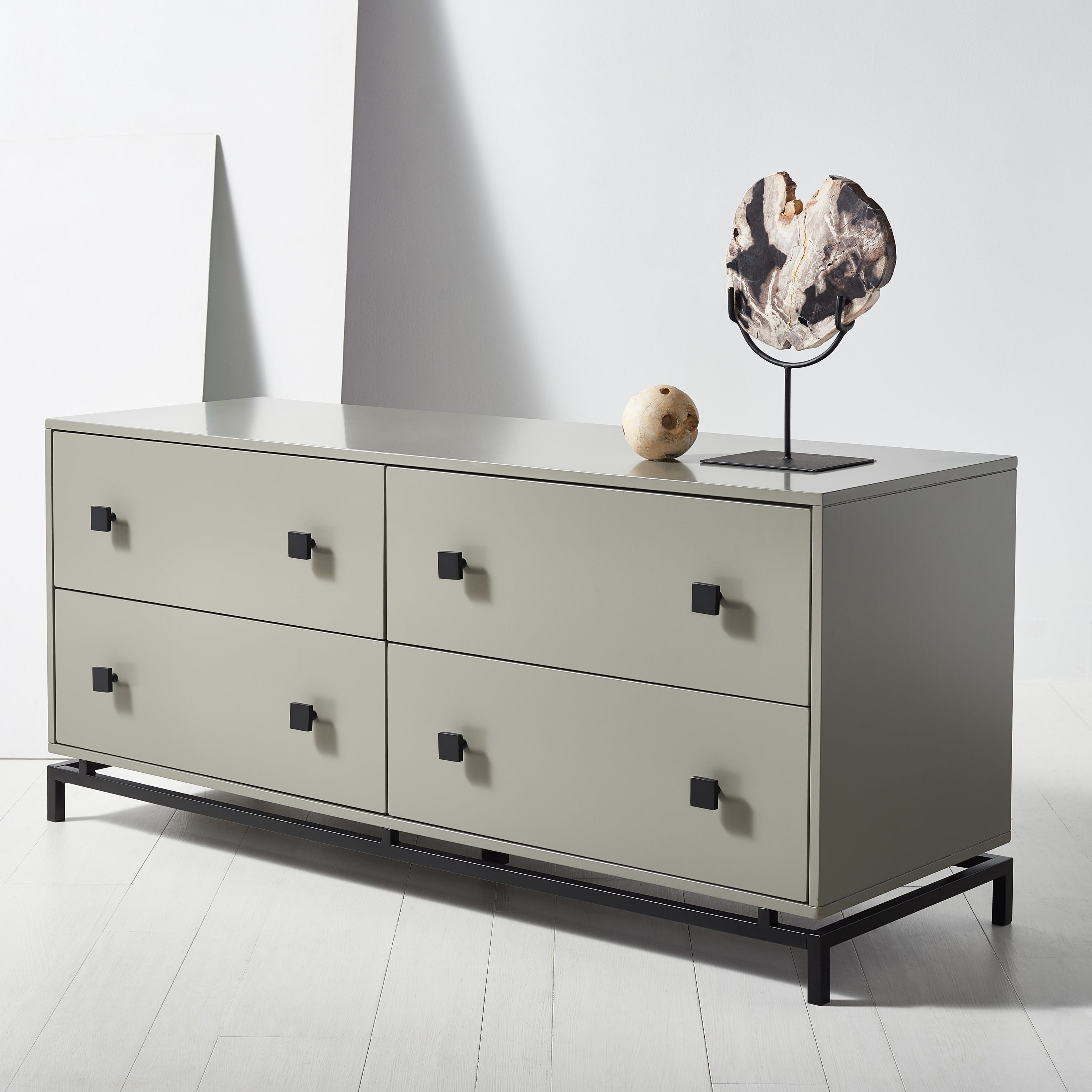 Modern Dark Gray and Black 4-Drawer Dresser with Gold Base
