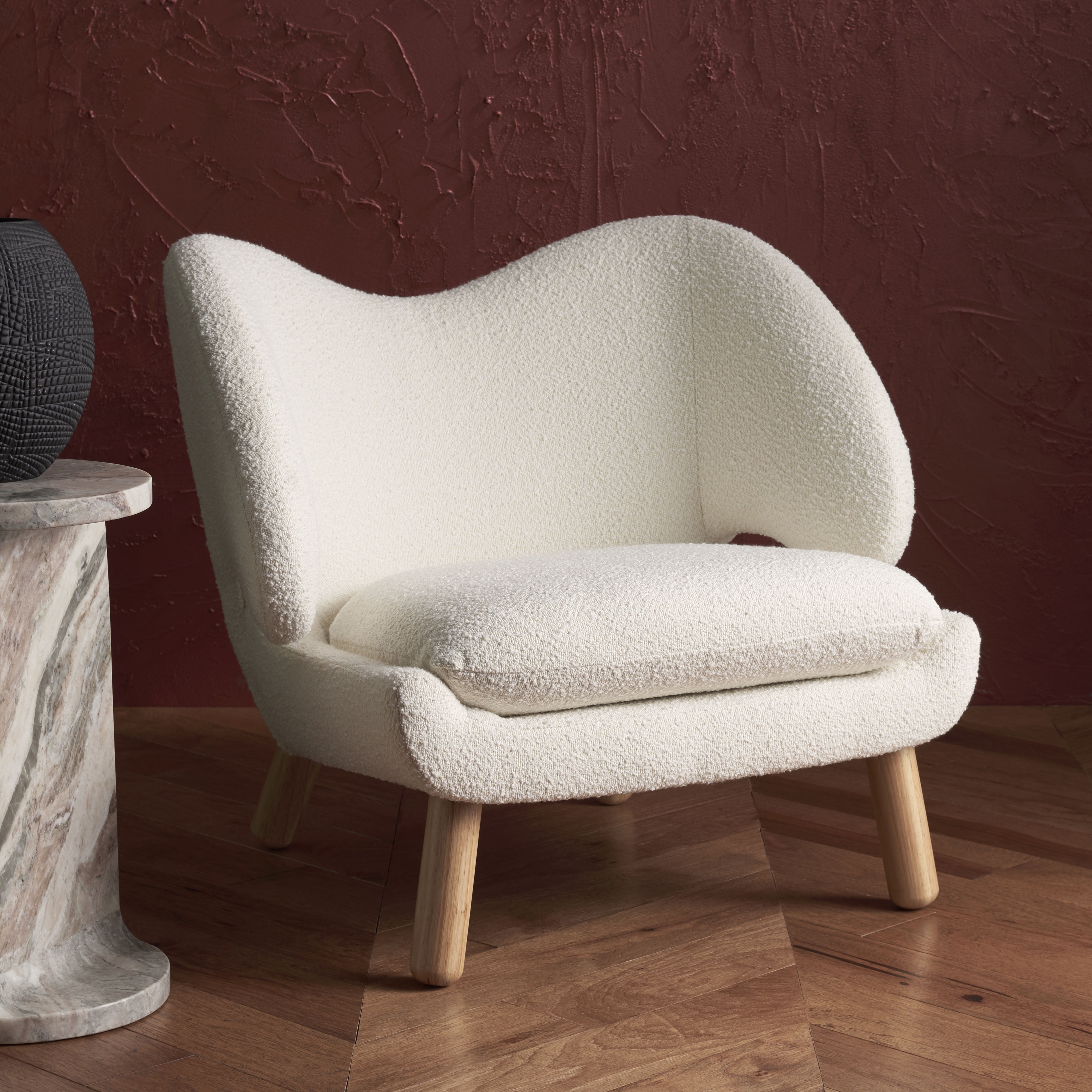 SAFAVIEH Couture Felicia Collection Contemporary Wood Fabric Foam Solid Print Side Accent Chair, Ivory Natural