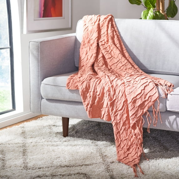 SAFAVIEH Delena Throw Blanket Pink