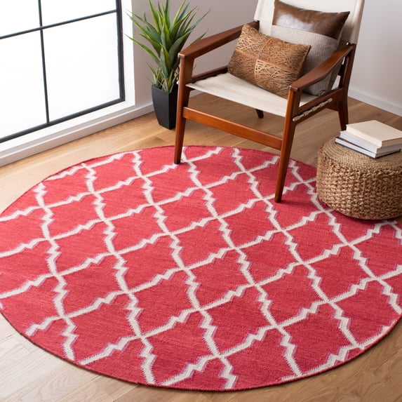 Safavieh Dhurries Astrid Geometric Area Rug, Red/Ivory, 6' x 6' Round