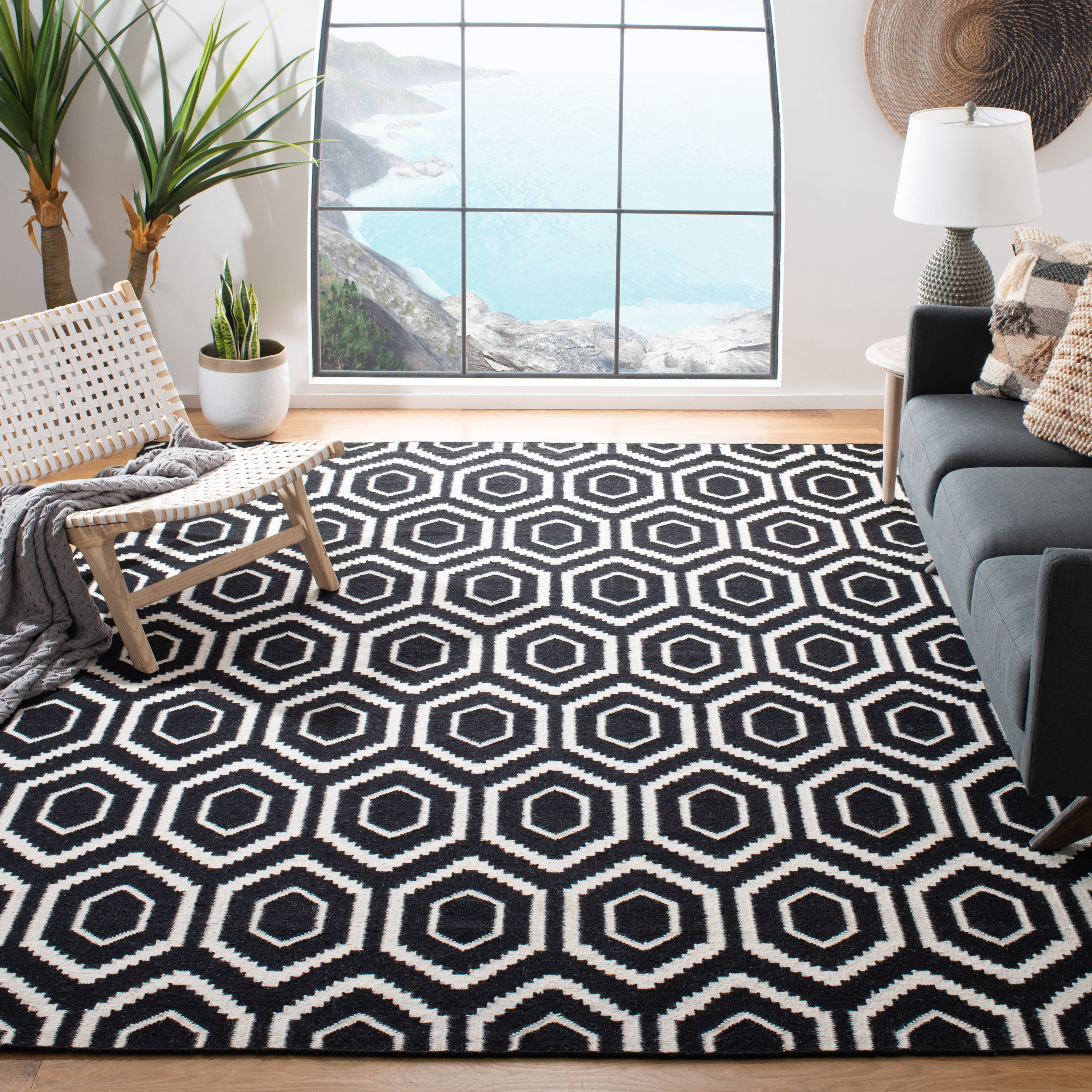 Safavieh Dhurries Bianca Geometric Area Rug, Black/Ivory, 10' x 14'
