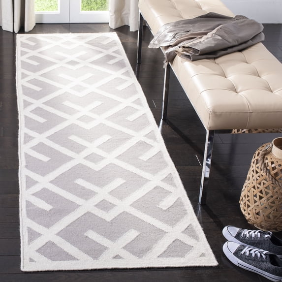 Safavieh Dhurries Brianna Geometric Runner Rug, Gray/Ivory, 2'6" x 10'