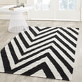 thumbnail image 1 of Safavieh Dhurries Deborah Geometric Area Rug, Black/Ivory, 4' x 6', 1 of 9