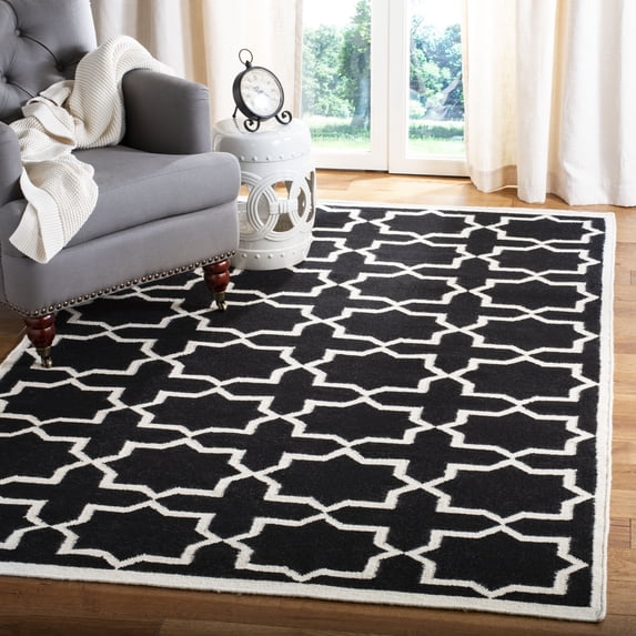 Safavieh Dhurries Diana Geometric Area Rug, Black/Ivory, 3' x 5'