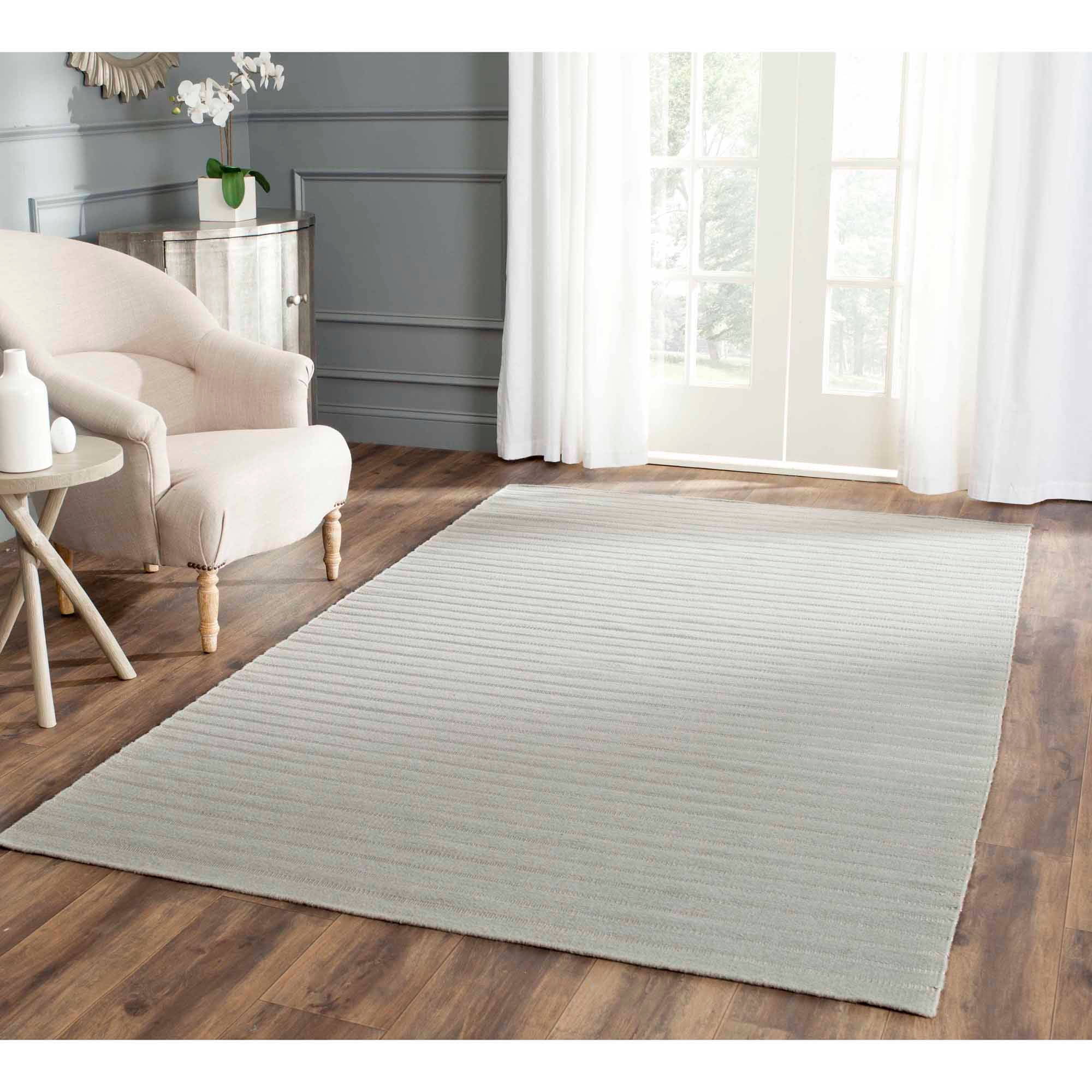 Handwoven Gray Geometric Wool Square Rug - 4' x 6'