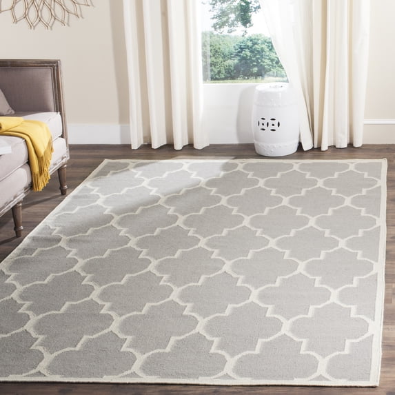 SAFAVIEH Dhurrie Toby Geometric Moroccan Wool Area Rug, Grey/Ivory, 8' x 8' Square