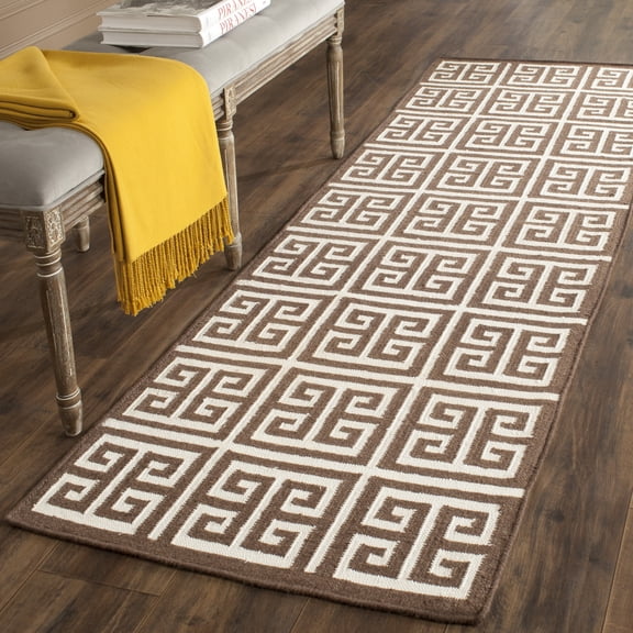 SAFAVIEH Dhurrie Valentina Geometric Moroccan Wool Runner Rug, Brown/Ivory, 2'6" x 7'