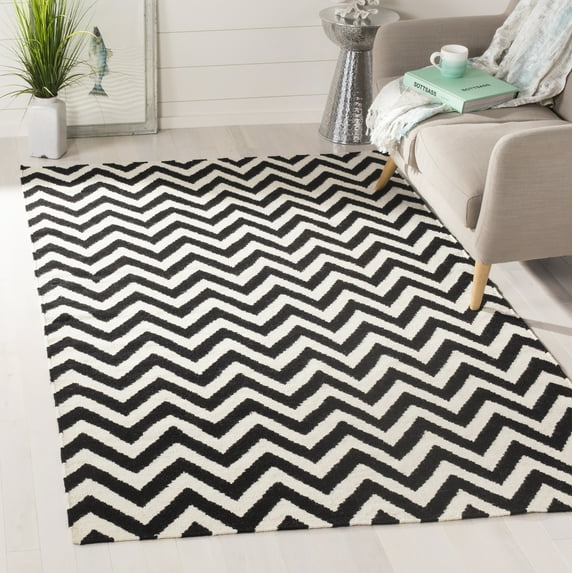 Safavieh Dhurries Bentley Geometric Area Rug, Black/Ivory, 3' x 5'