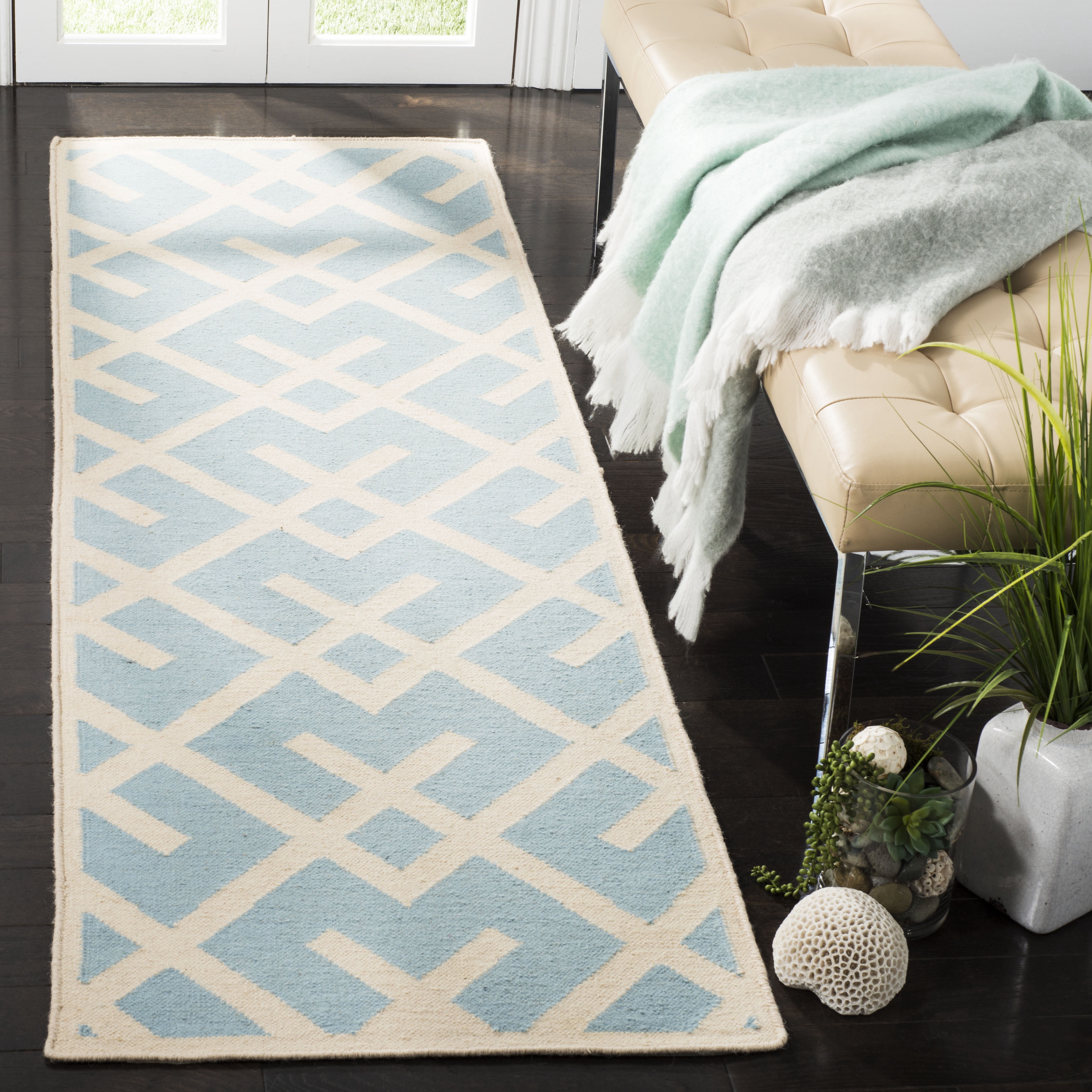 Safavieh Dhurries Brianna Geometric Runner Rug, Light Blue/Ivory, 2'6" x 12'