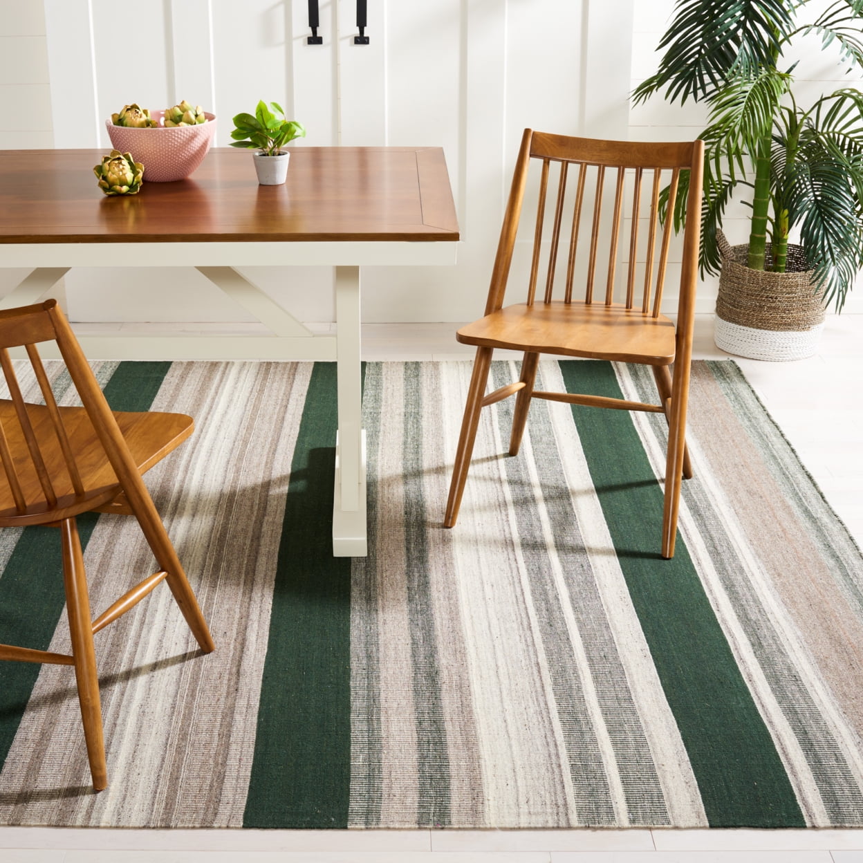 Gray and Green Geometric Wool Flatweave Rug, 3' x 5'