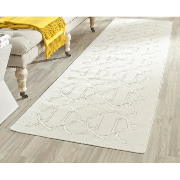 SAFAVIEH Dhurries Jervis Geometric Runner Rug, Beige, 2'6" x 8'