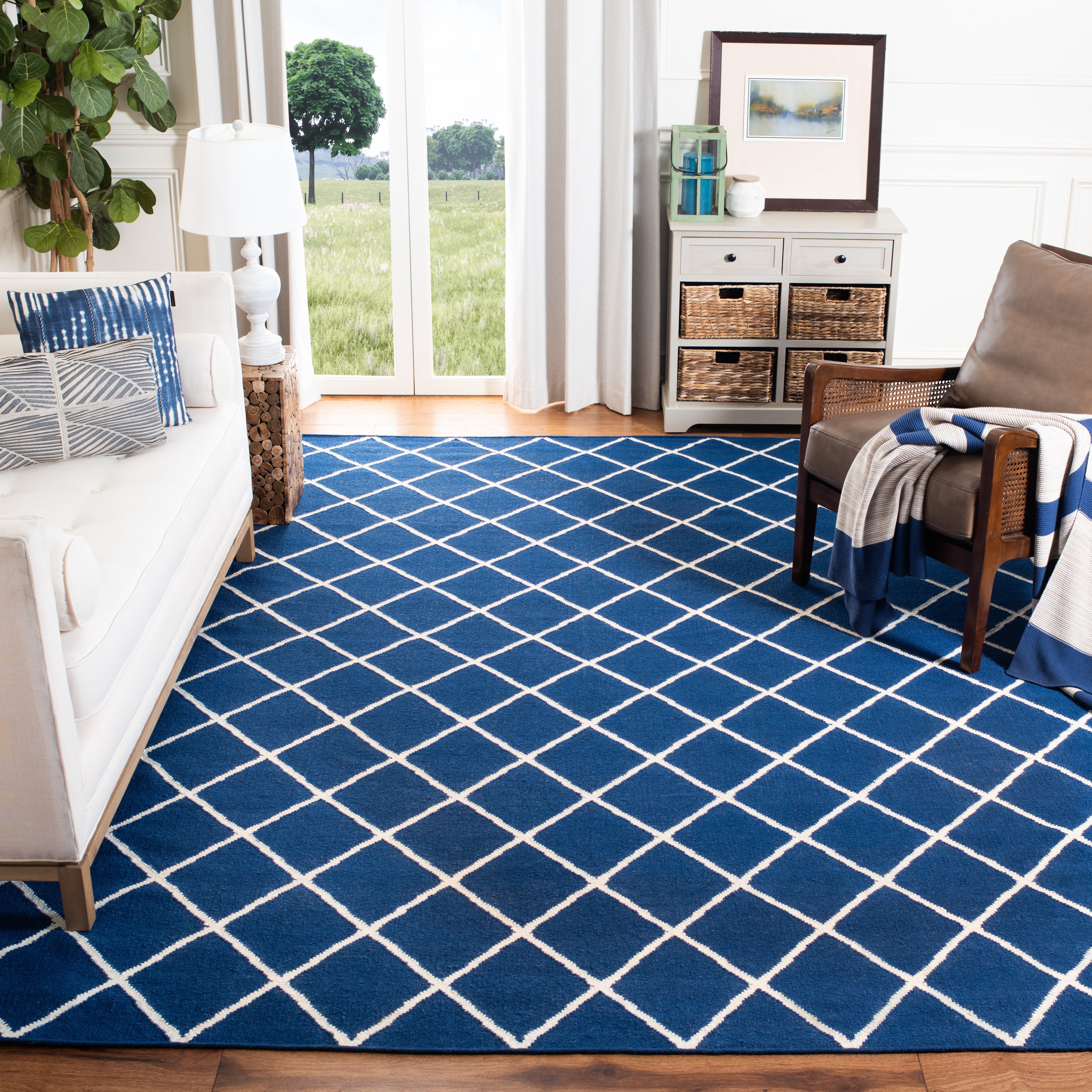 Safavieh Dhurries Victor Geometric Area Rug, Dark Blue, 9' x 12'