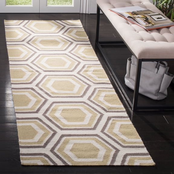 Safavieh Dhurries Weldon Geometric Wool Runner Rug, Ivory/Yellow, 2'6" x 6'
