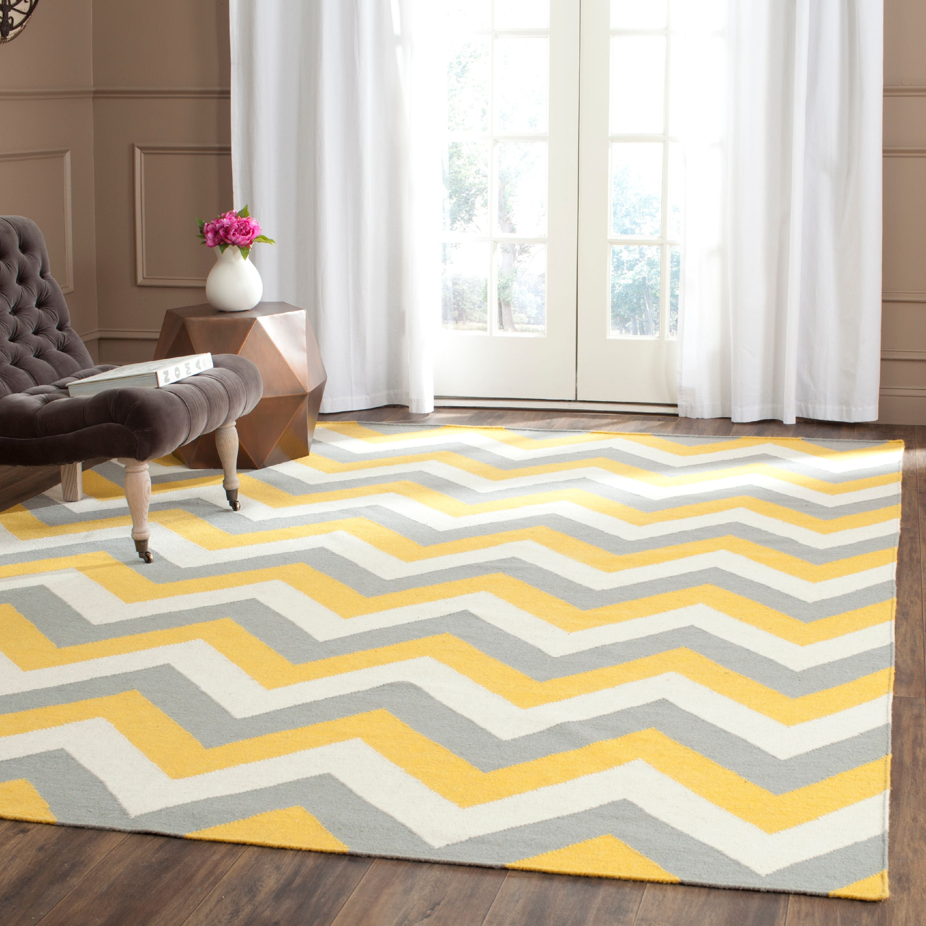 SAFAVIEH Dhurries Wenona Geometric Area Rug, Gold/Grey, 4' x 6'